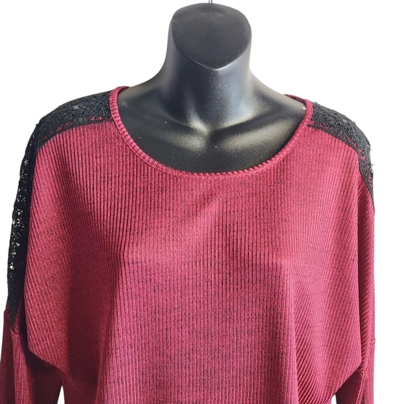 Alyx Blouse Women's Maroon Lace Trimmed 3/4 Sleeve Top Blouse Size Large - Picture 3 of 10